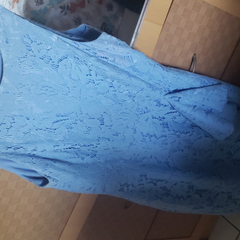Eliza J. Size 6